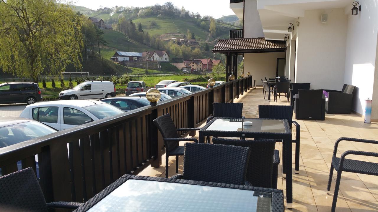 Flori De Mar Hotel Almafatelep Kültér fotó