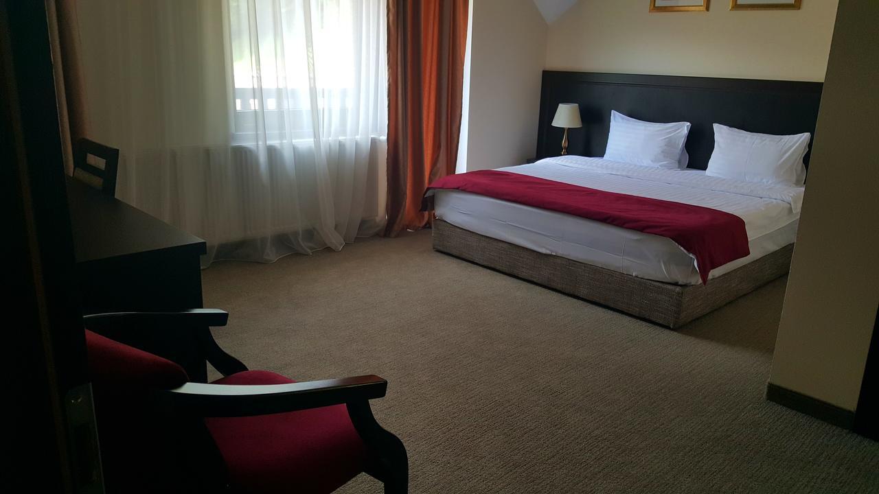 Flori De Mar Hotel Almafatelep Kültér fotó