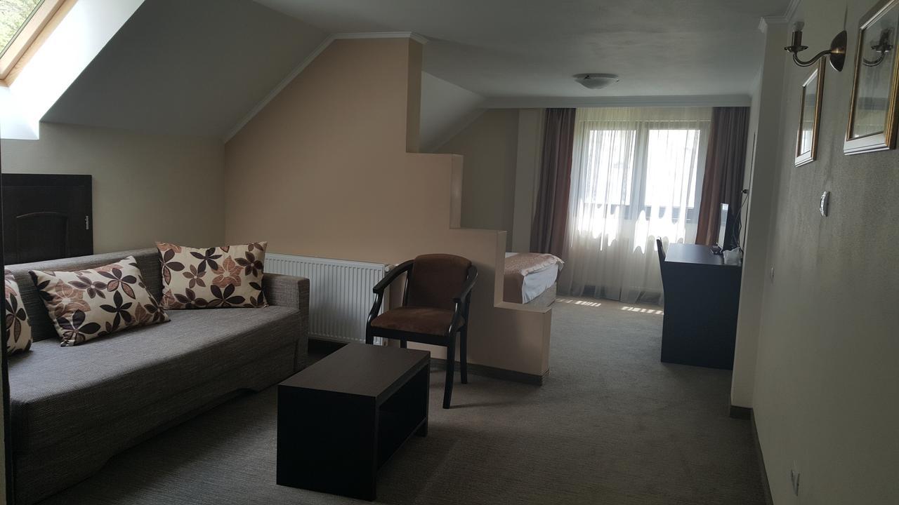 Flori De Mar Hotel Almafatelep Kültér fotó